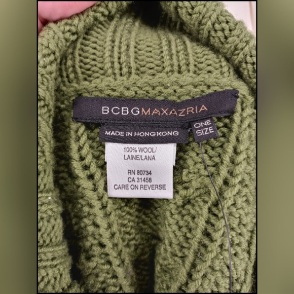 BCBGMaxAzria - Picture 7 of 7